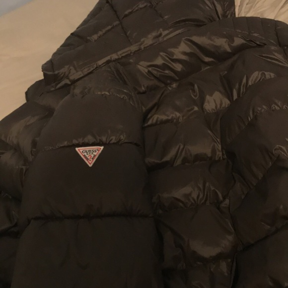 Guess Bubble Coat - Picture 1 of 4